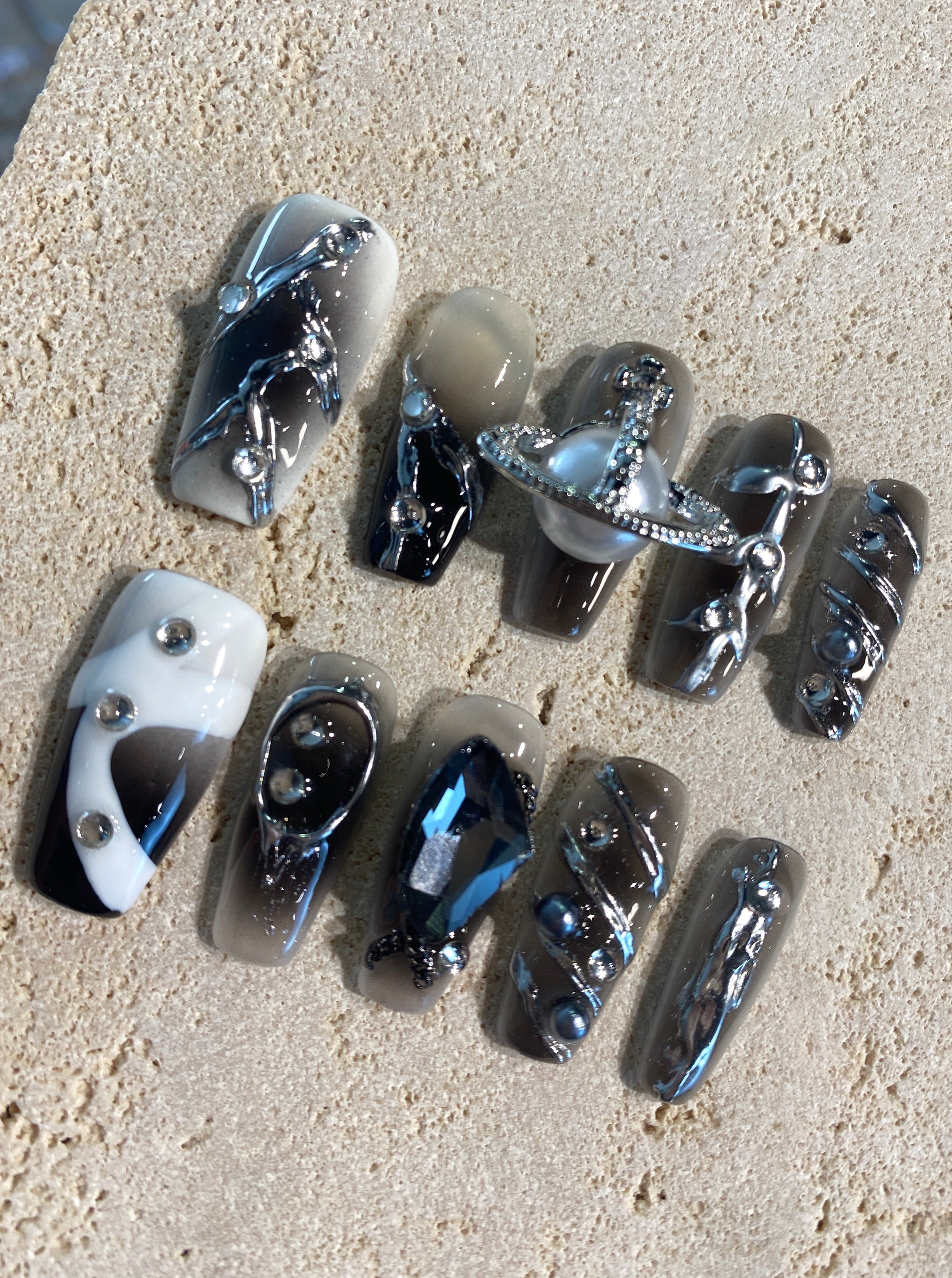 Y2k Silver Robot Press On Nails