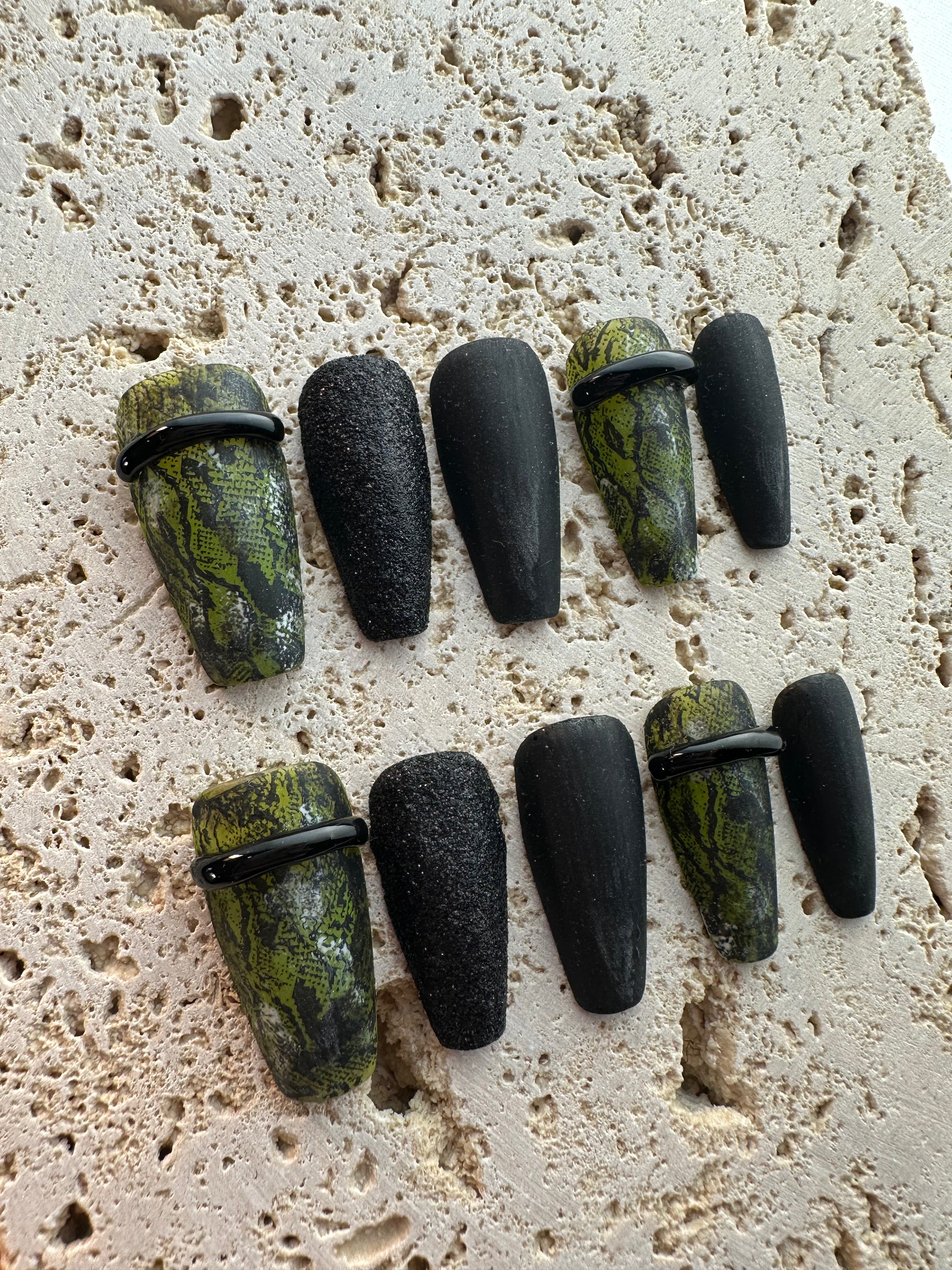 Snake print Press On Nails