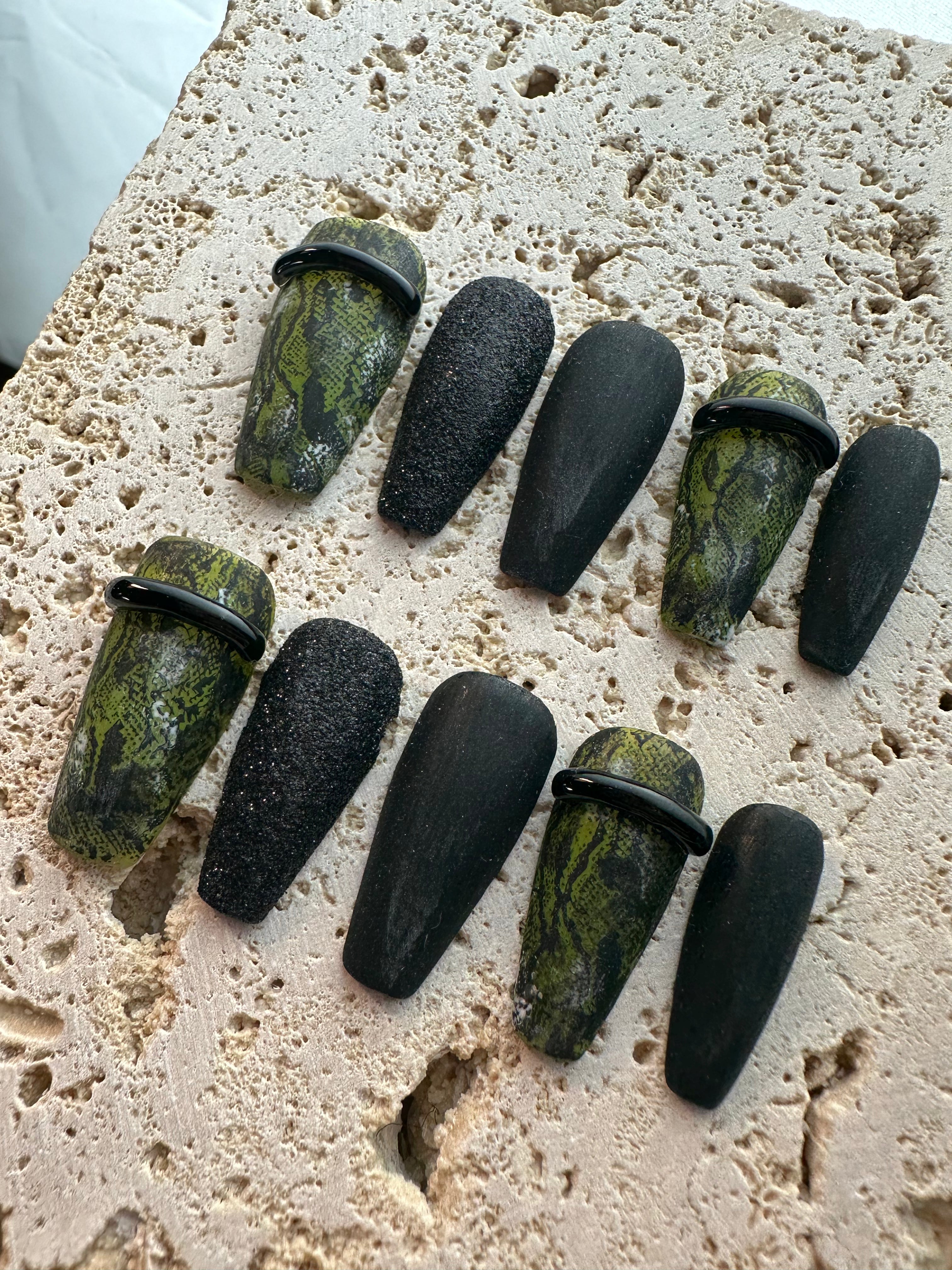 Snake print Press On Nails