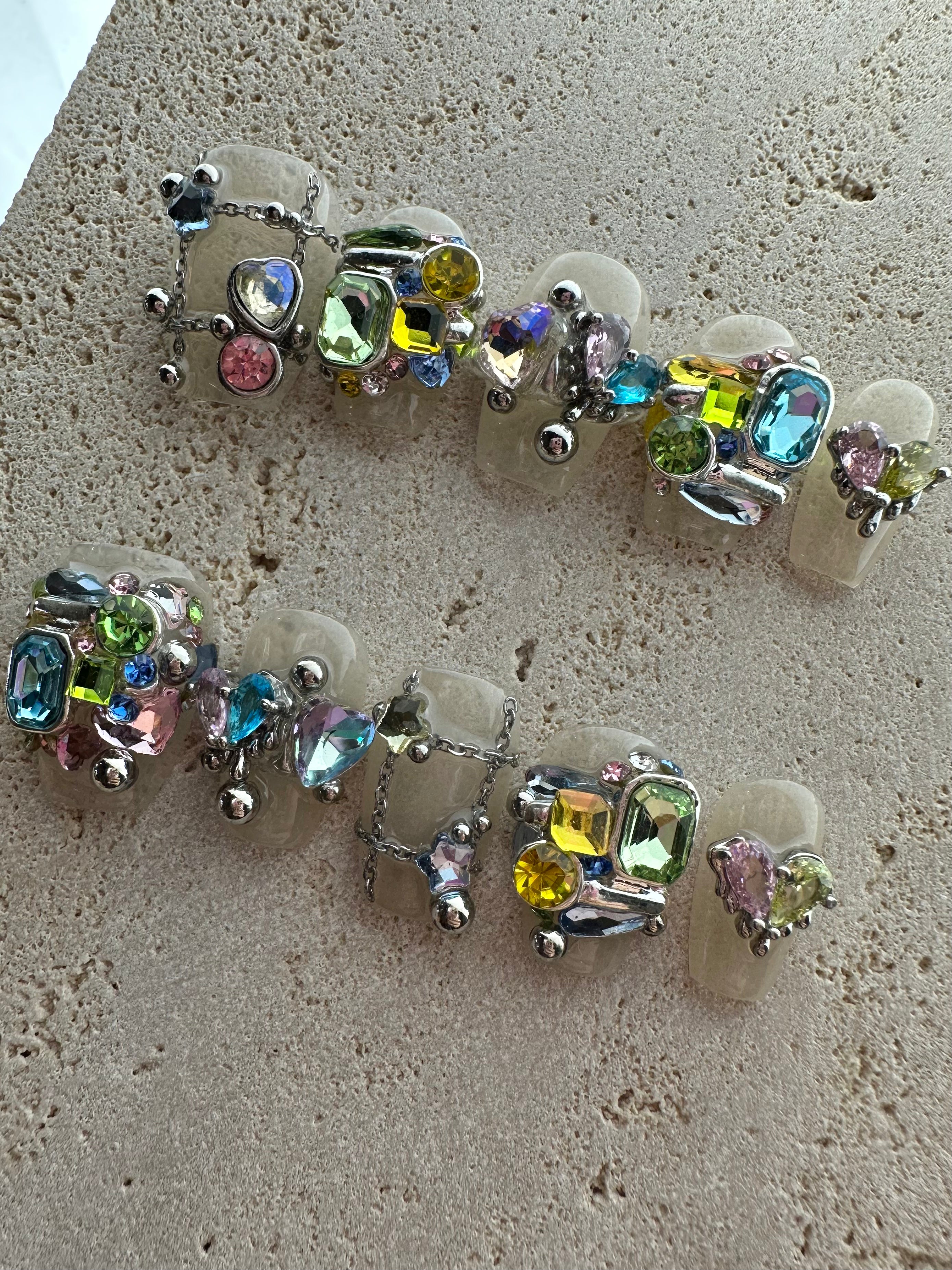 Wonderland Press On Nails
