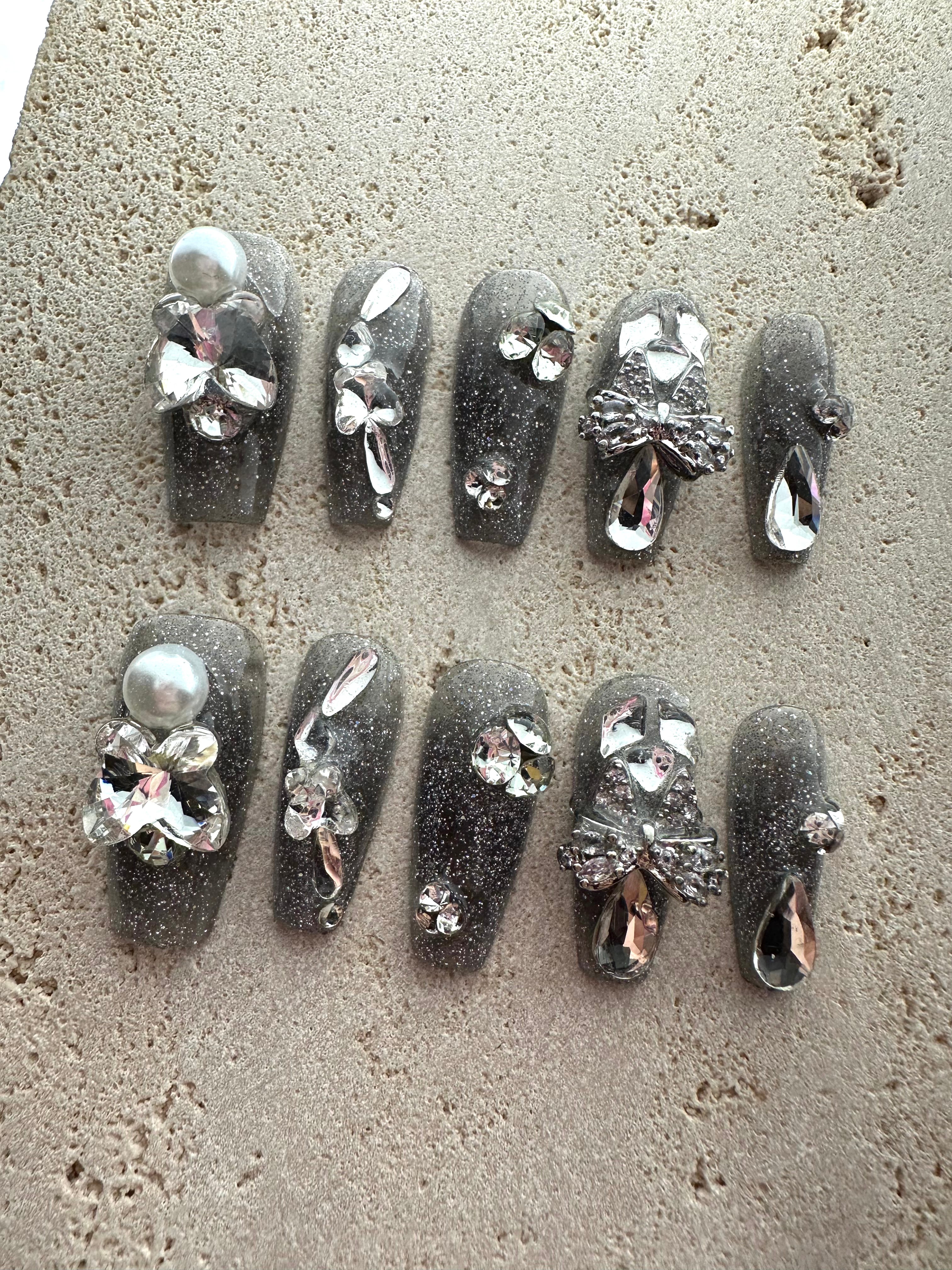 Grey Diamonte Press On Nails
