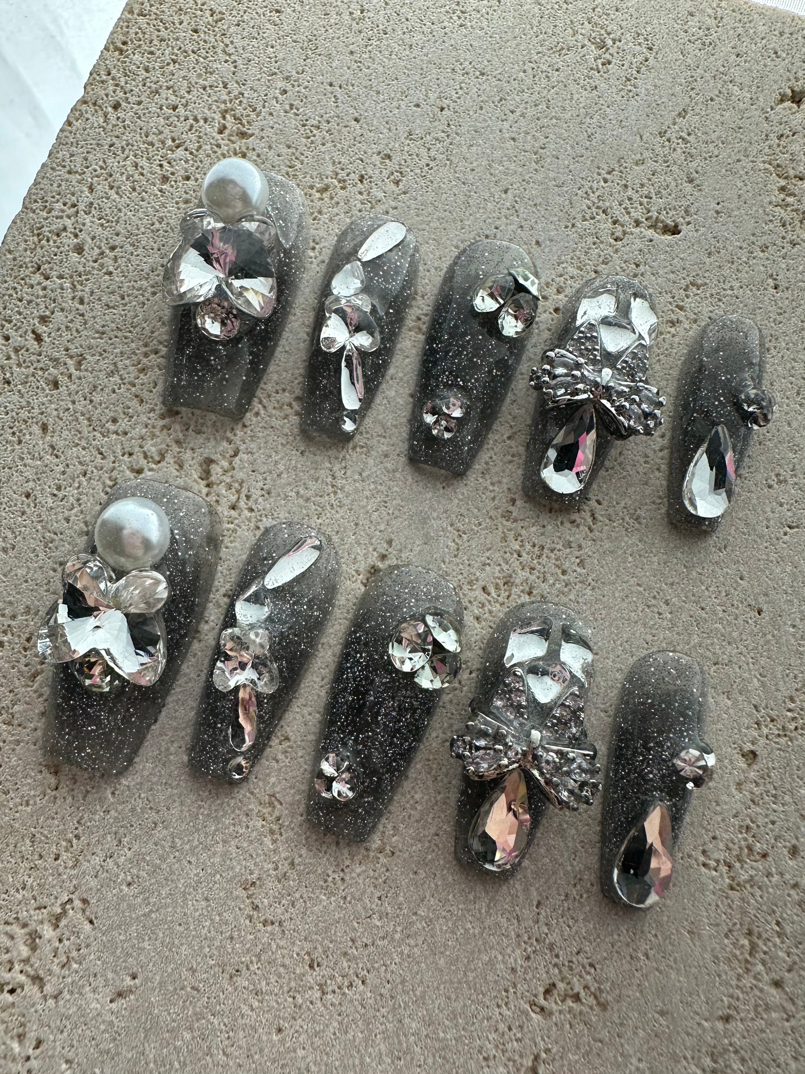 Grey Diamonte Press On Nails