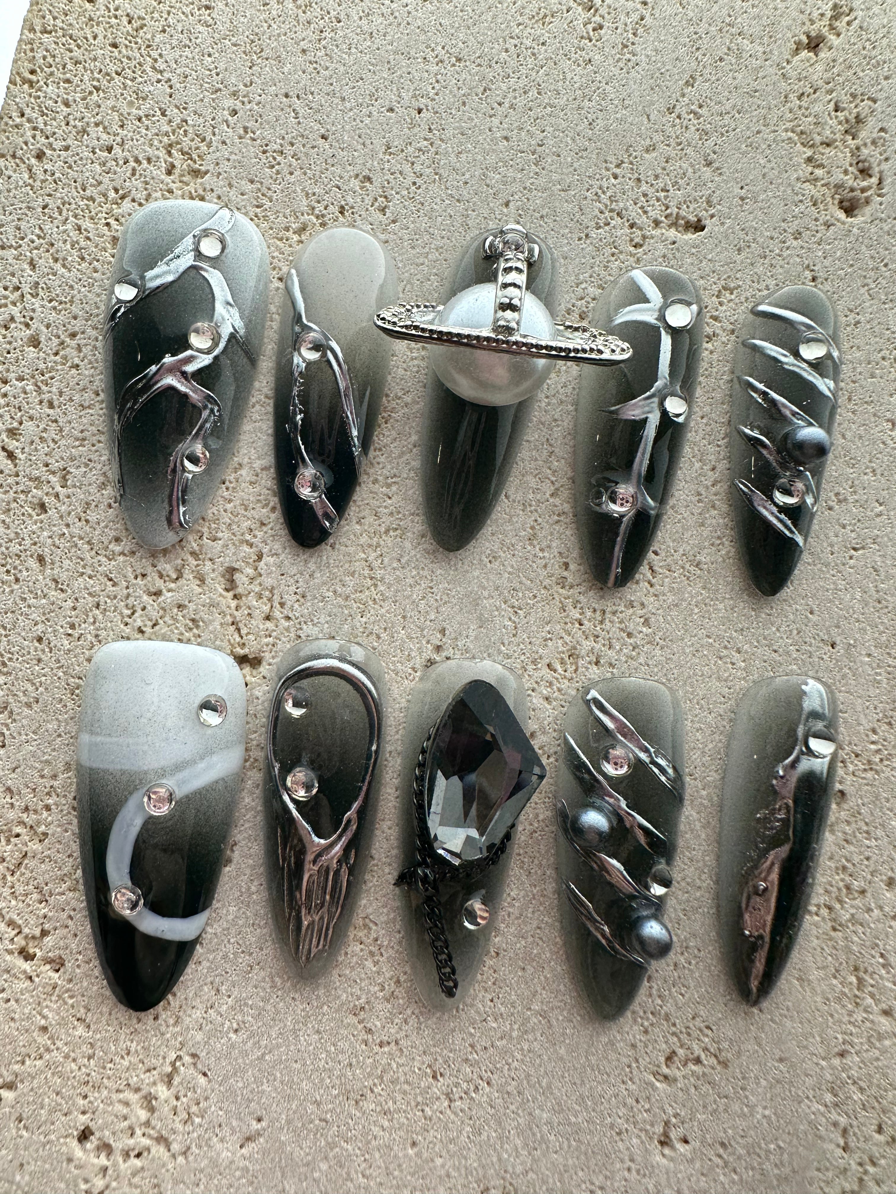 Y2K Silver Space Press On Nails