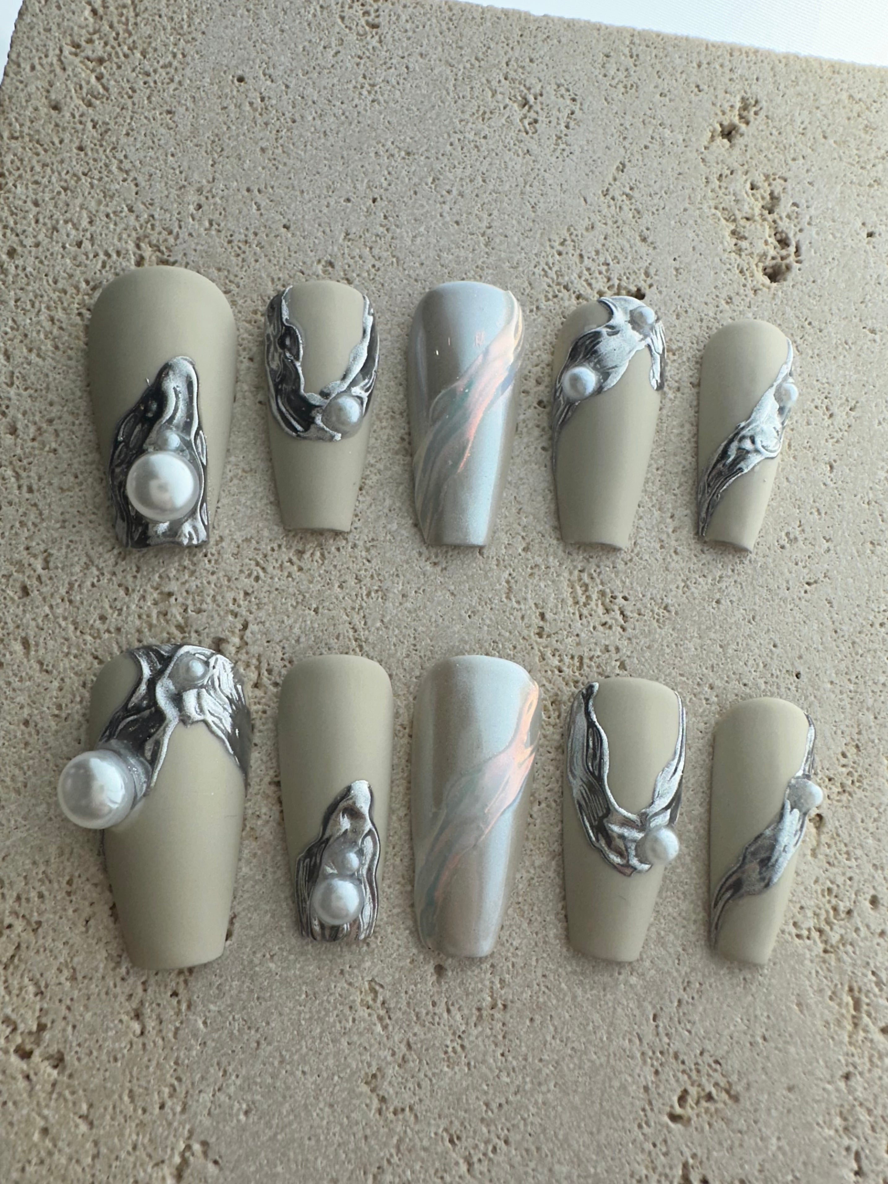 Pearl Marble Press On Nails