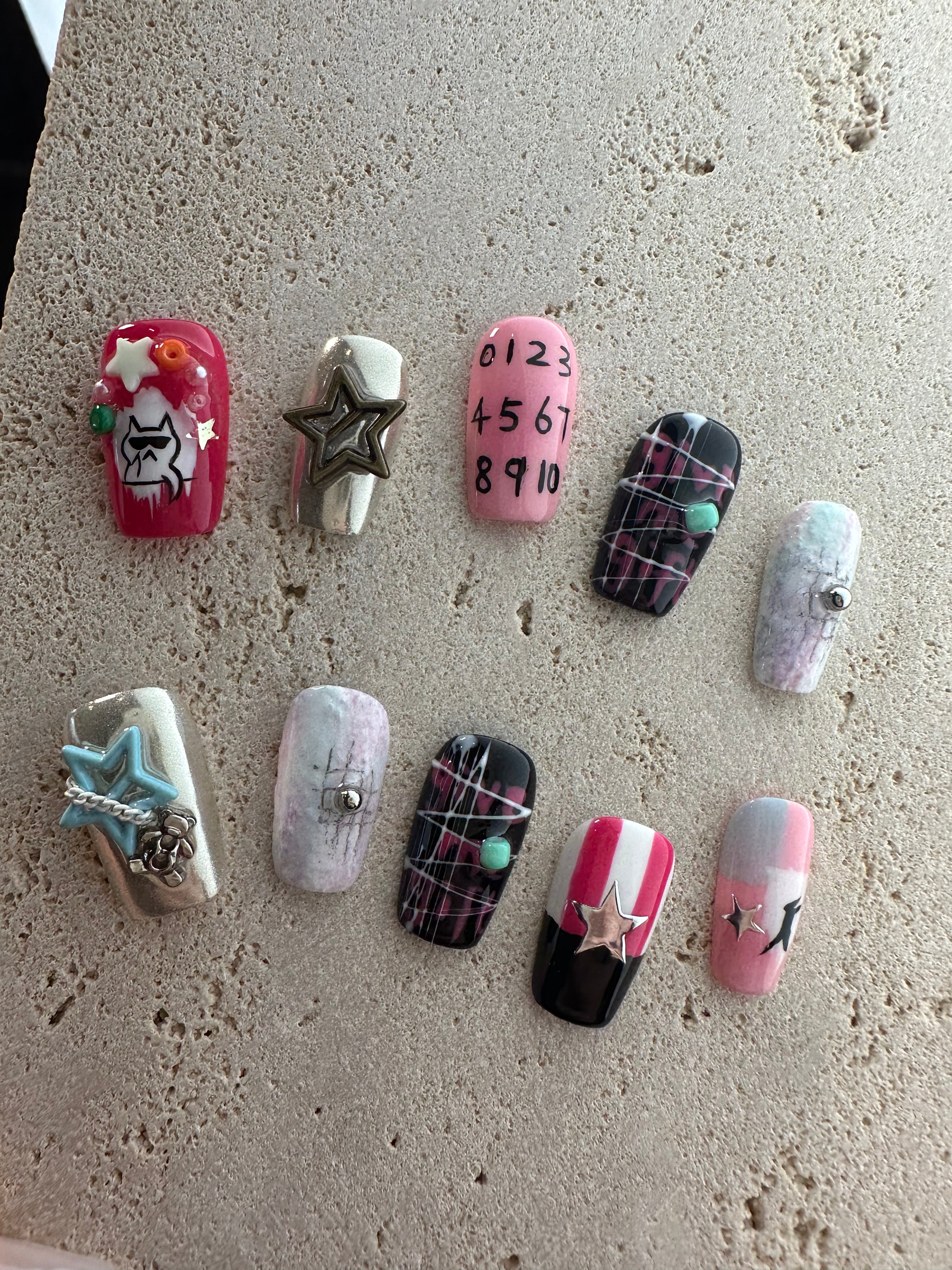 Graffiti Press On Nails-Funky