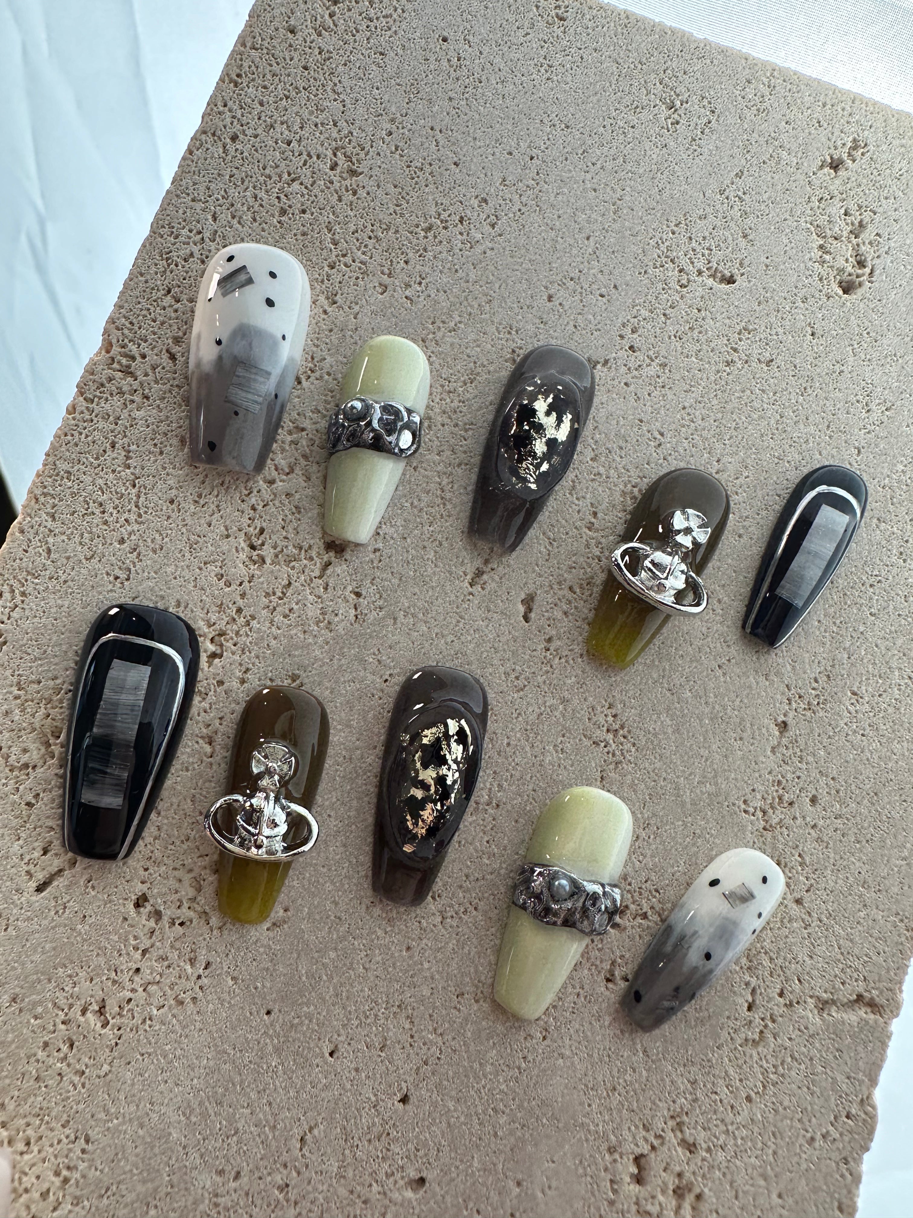 Galaxy Queen Press On Nails