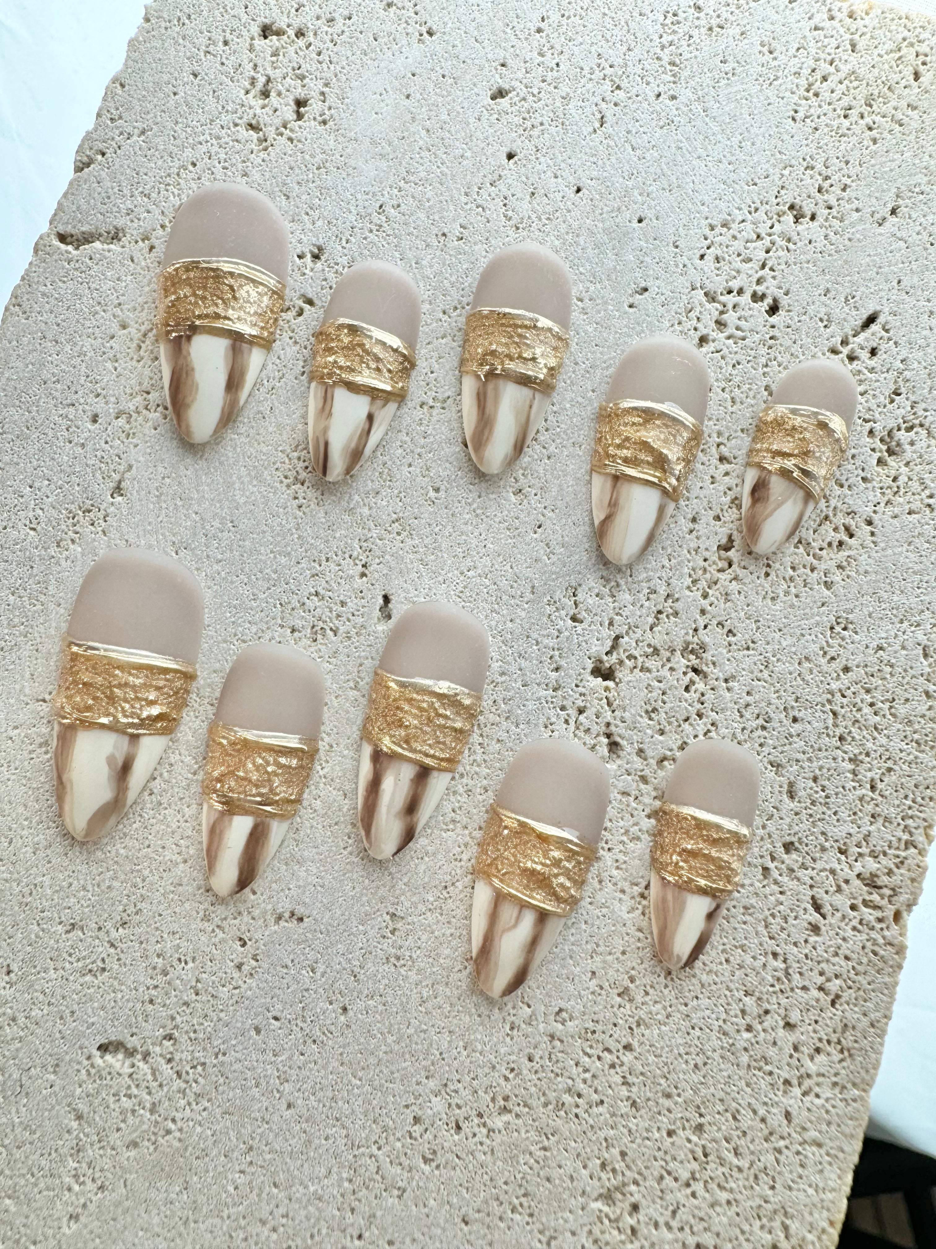 Golden Desert Press On Nails