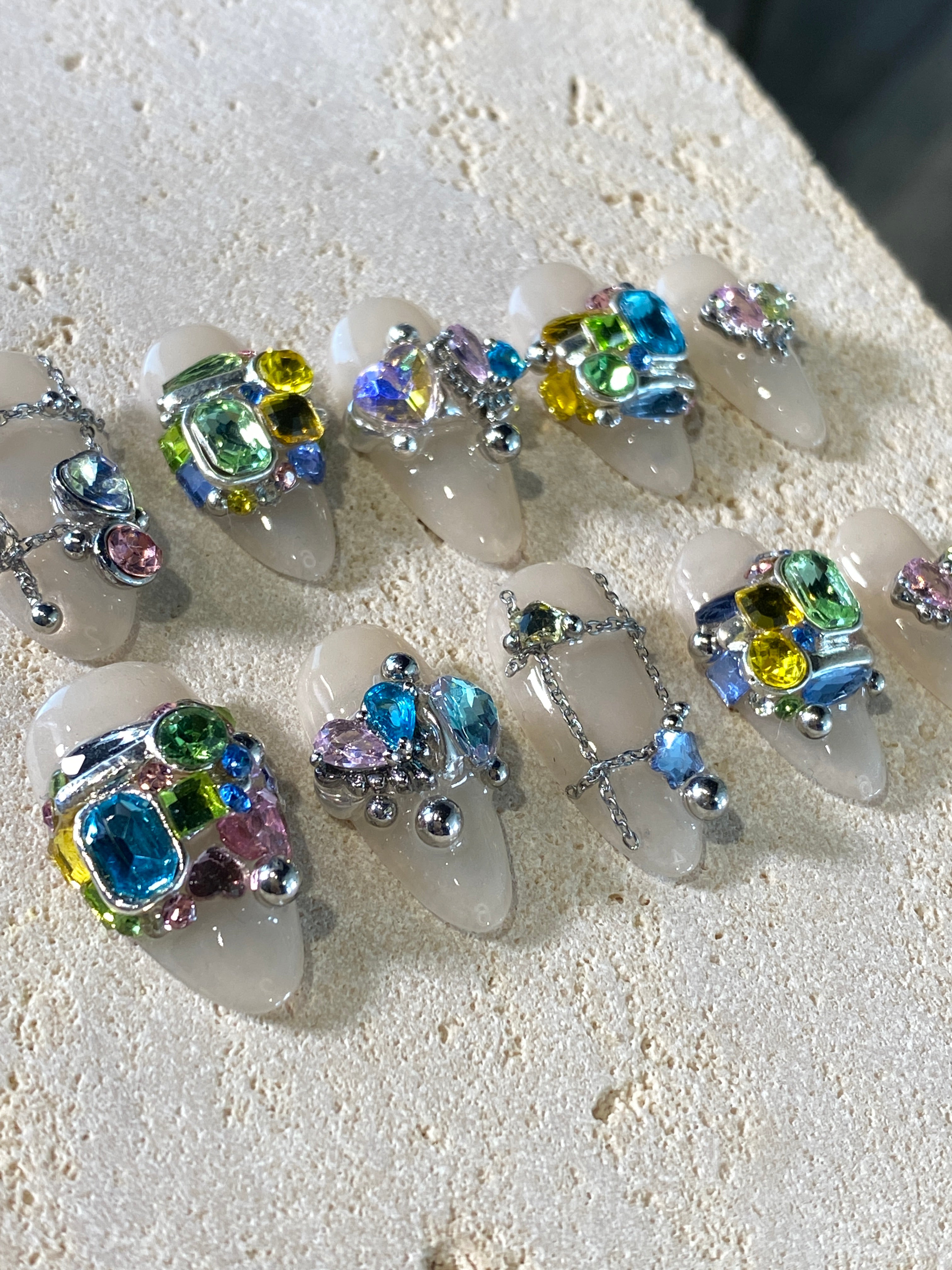 Wonderland Press On Nails