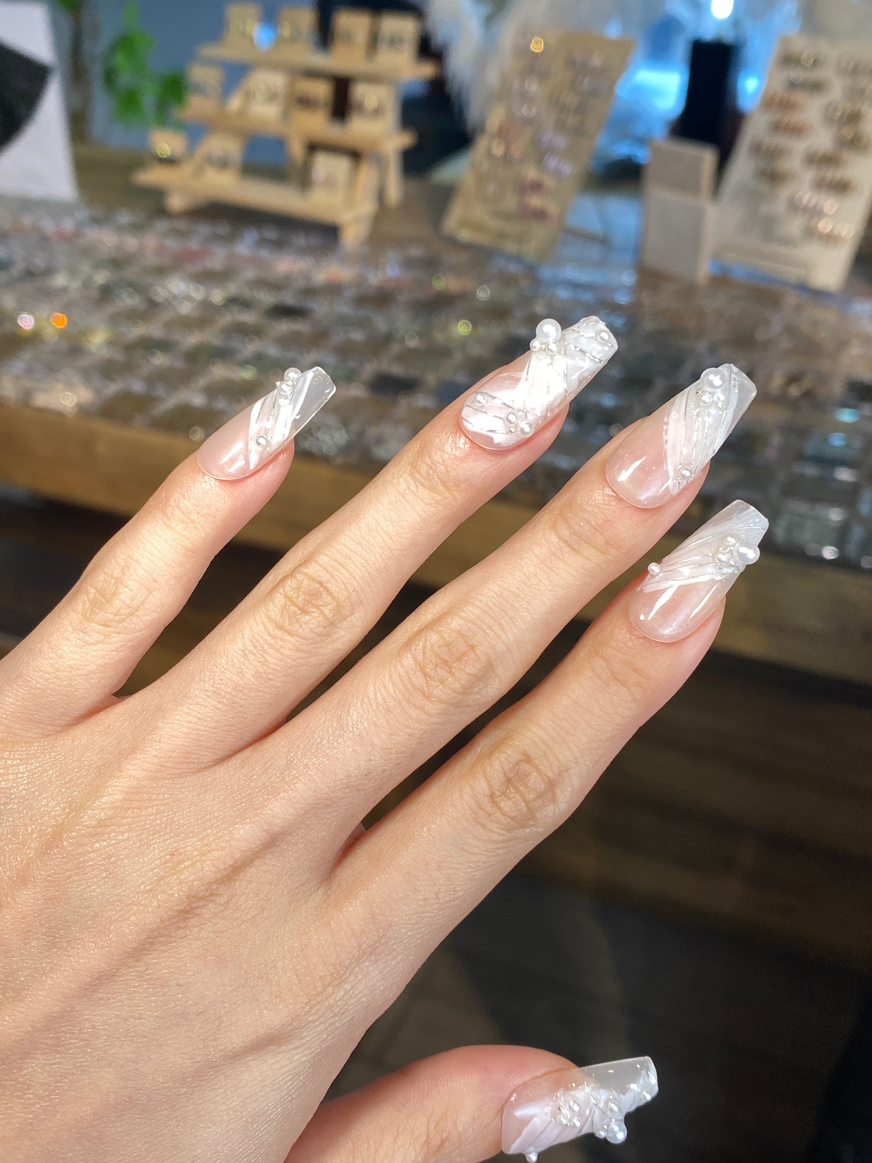 Mini Pearl Press On Nails