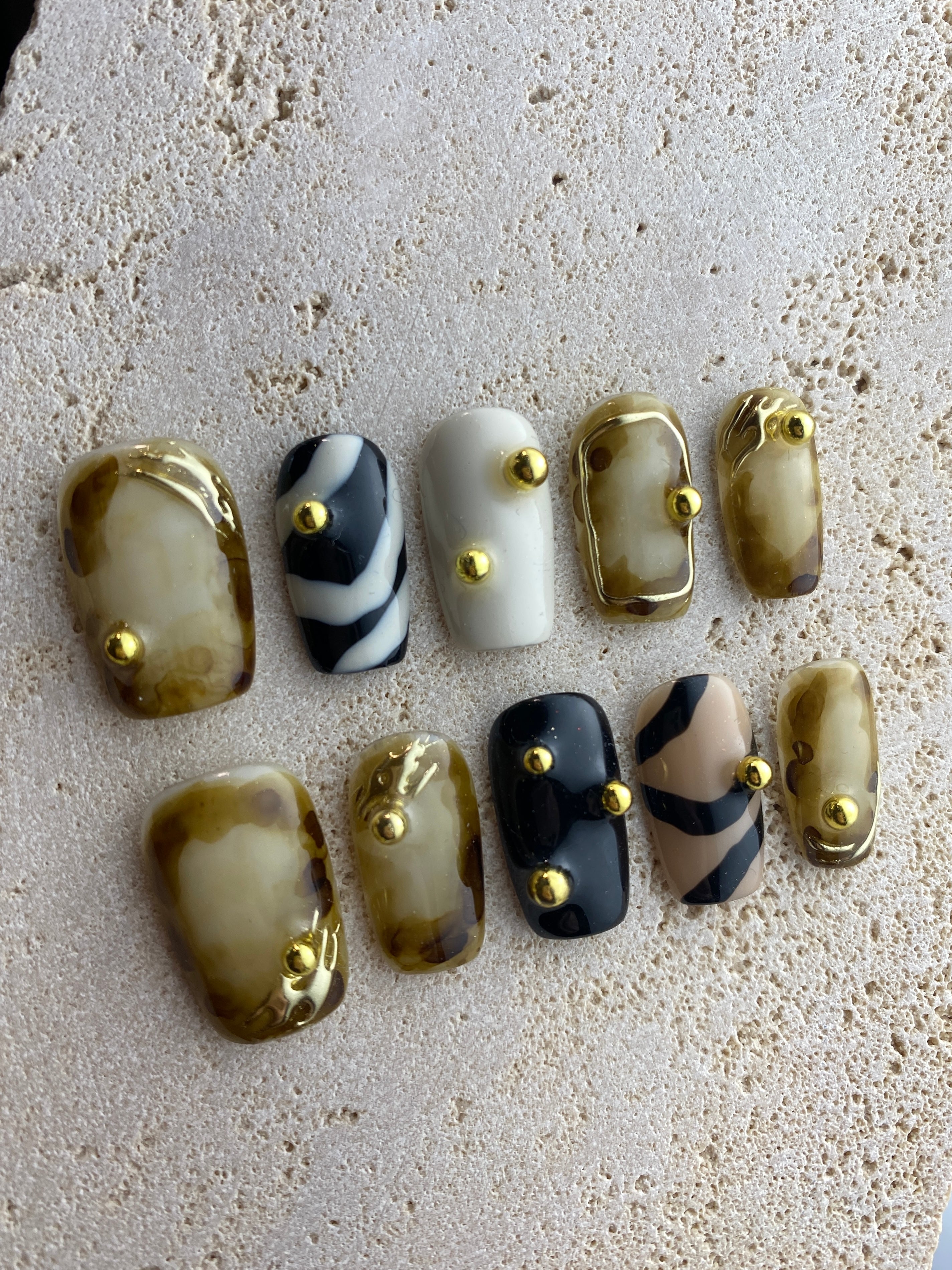 Florence Press On Nails