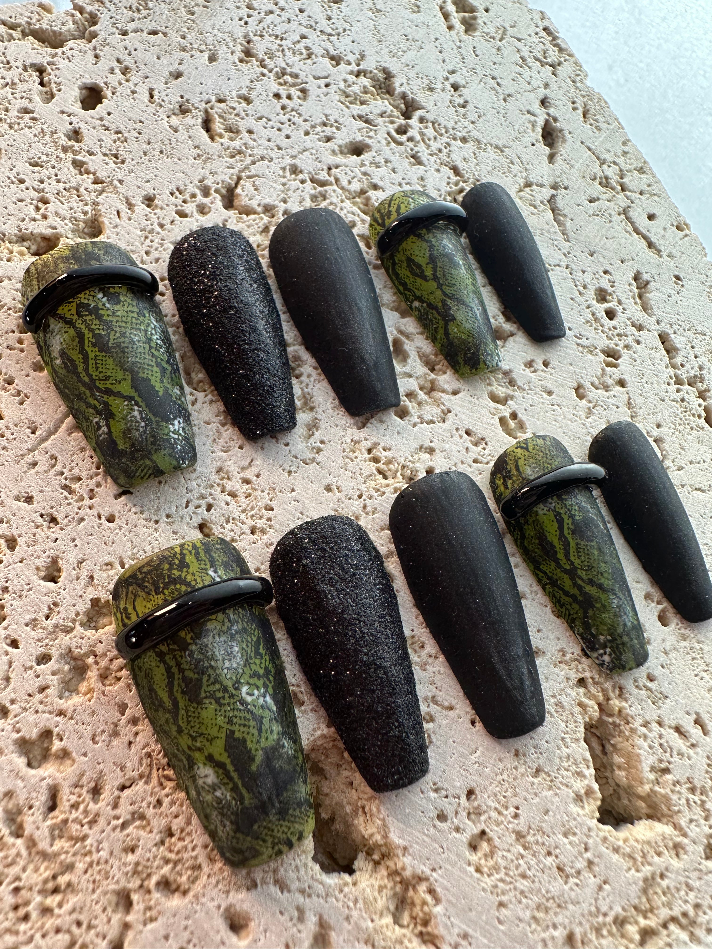 Snake print Press On Nails