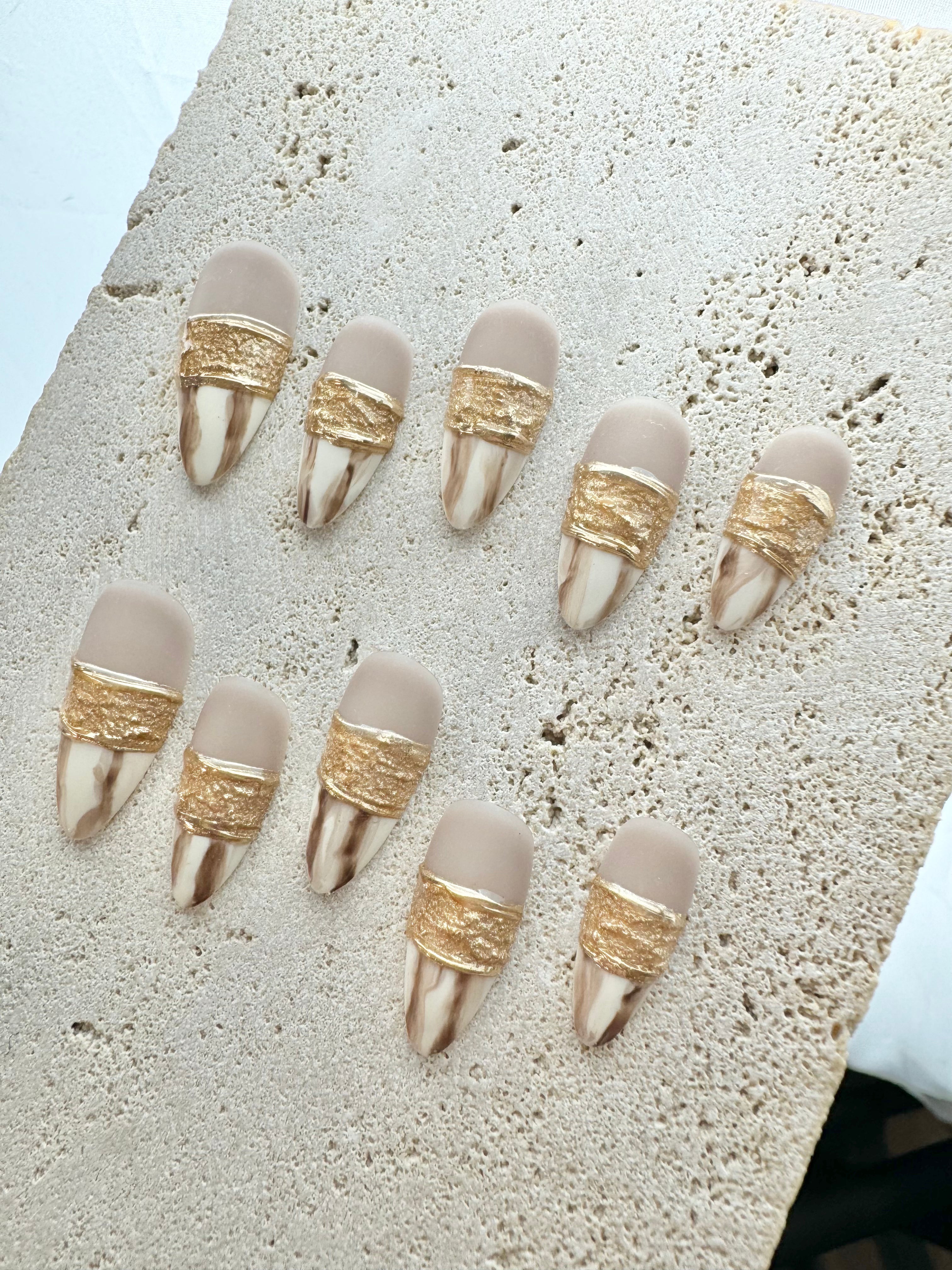 Golden Desert Press On Nails